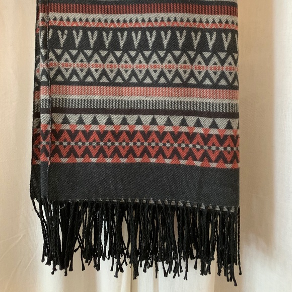 Reversible Aztec Geometric Fringe Poncho Wrap | Black Gray Rust Red - Picture 7 of 8